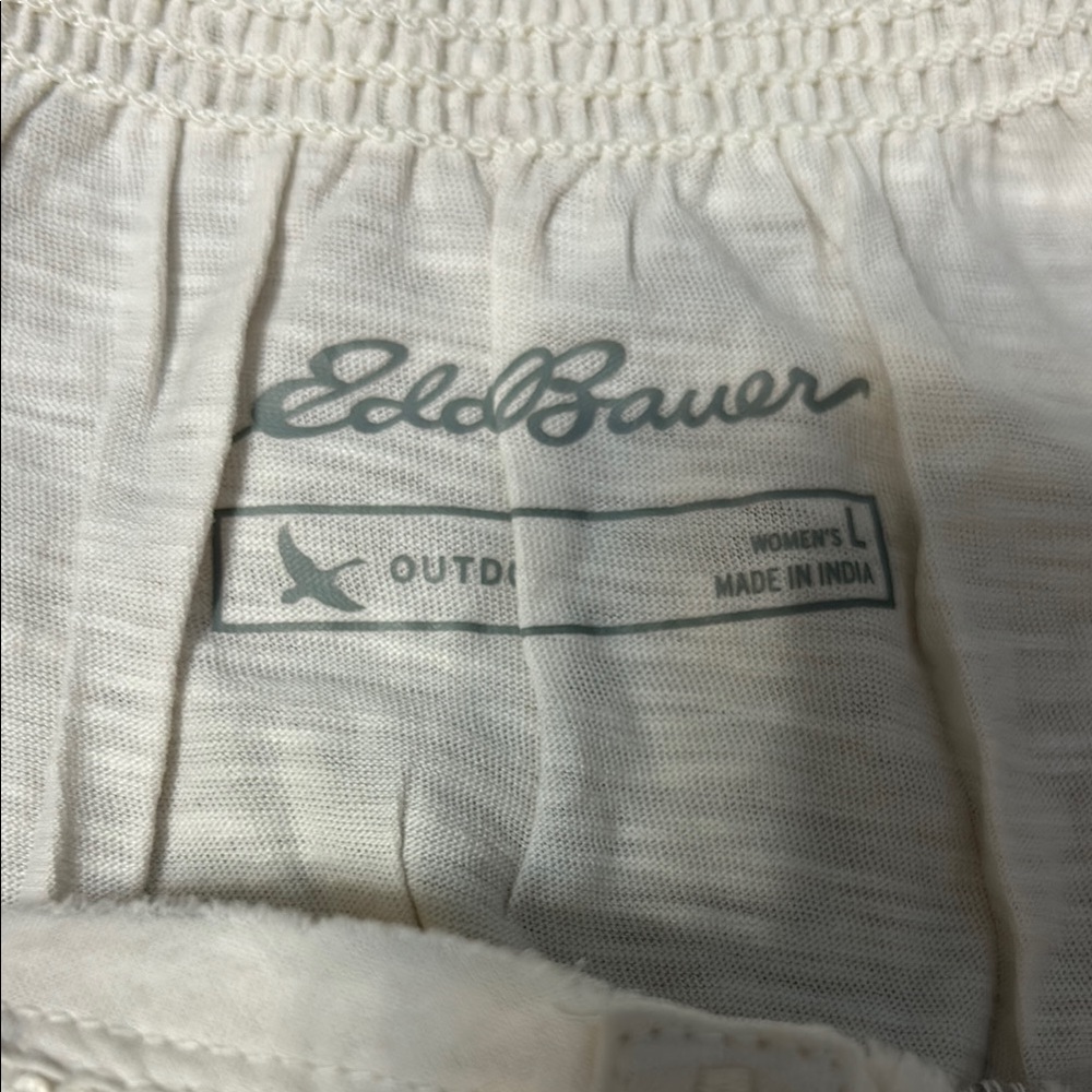 Eddie Bauer White Bottoms for Everyday Comfort